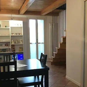 https://la-casina-brisighella.emilia-romagnahotels.net